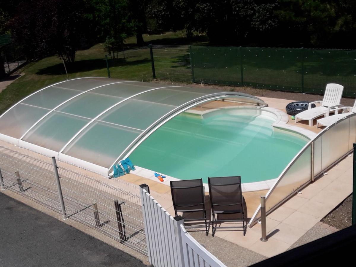 Le Logis De Lange Apt Les Aigrettes Saint-Hilaire-la-Palud Bagian luar foto